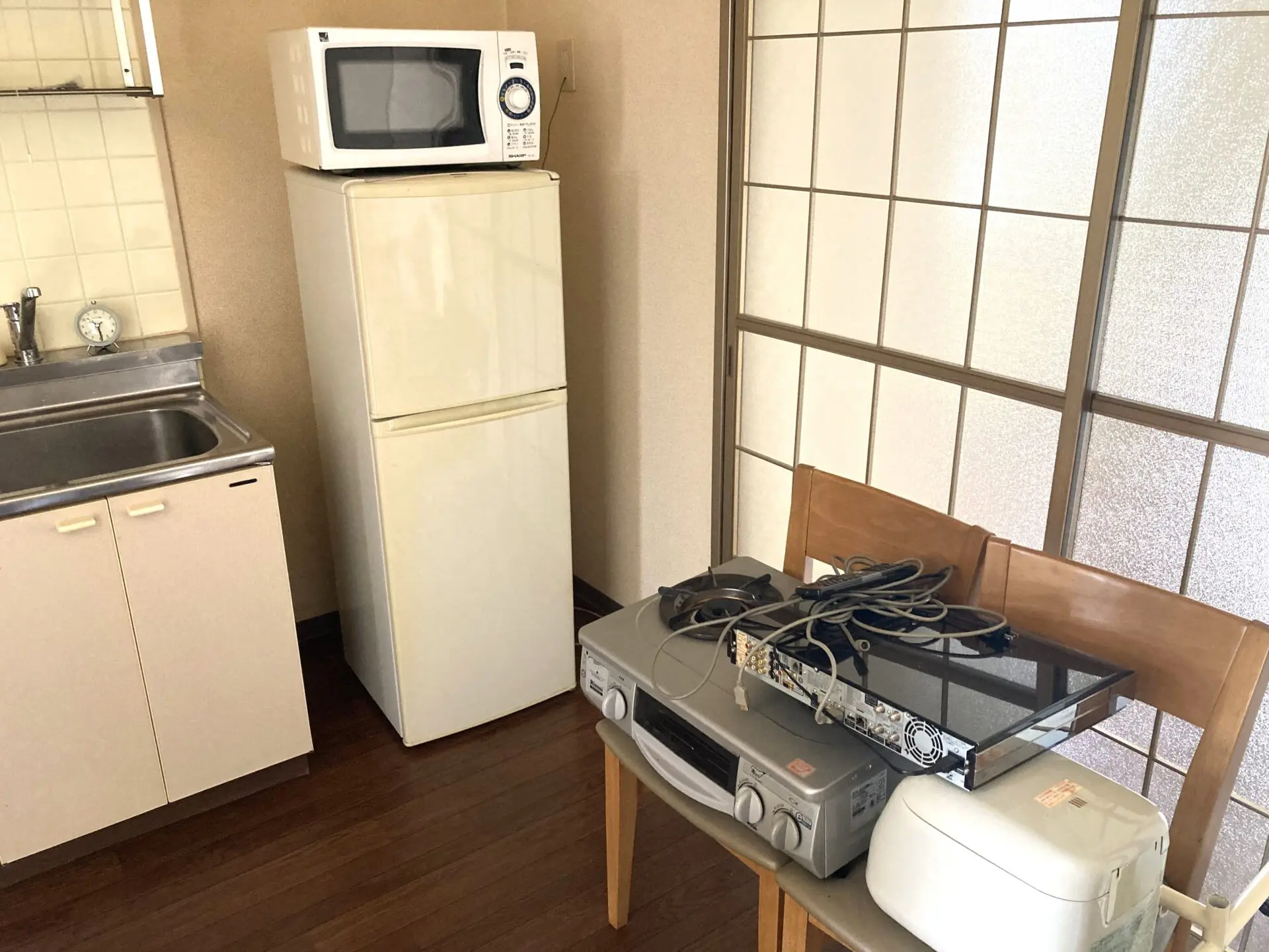 冷蔵庫や洗濯機、イスなどをまとめて回収しました｜滋賀の不用品・粗大 